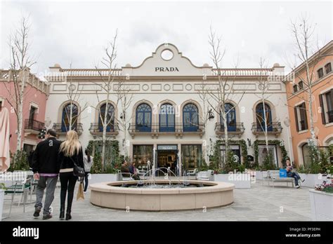 prada outlet barcelona